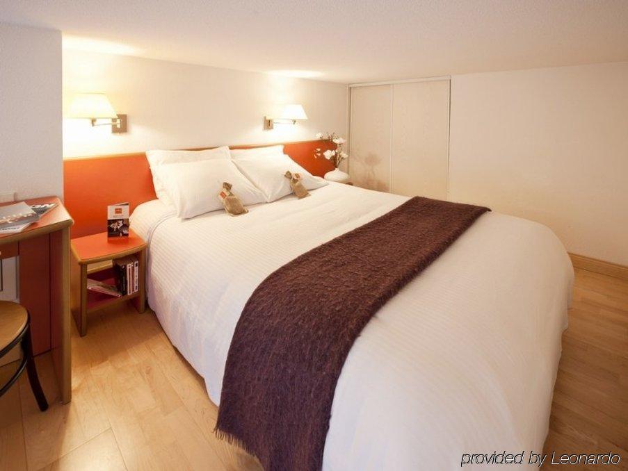 Privilodges Chateau Perrin Grenoble Quarto foto