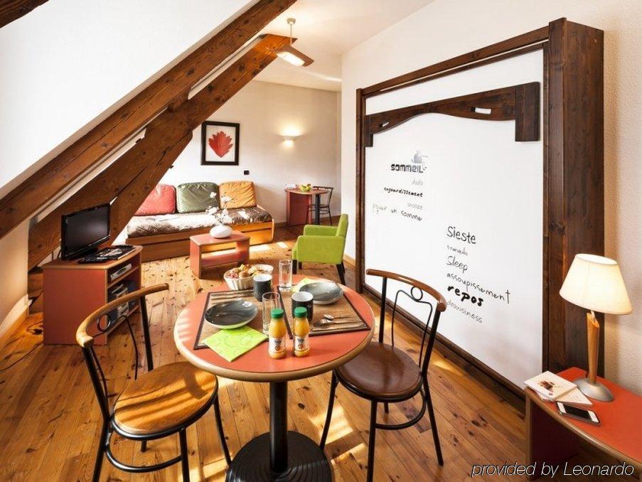 Privilodges Chateau Perrin Grenoble Quarto foto